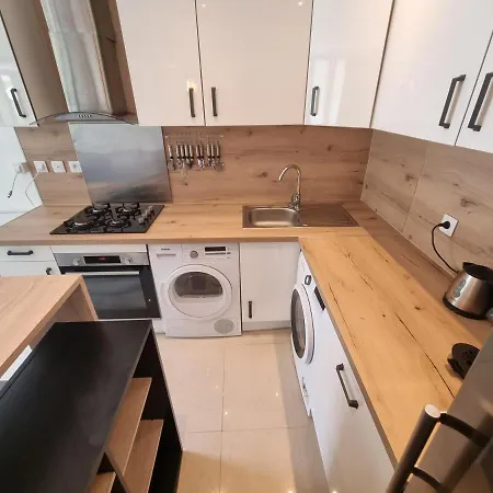 Appartement Le 144 *